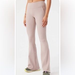 Outdoor voices flare ribbed yoga pants